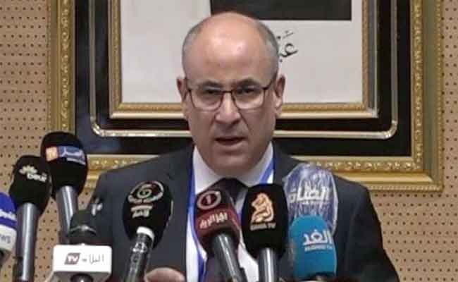 زيتوني :