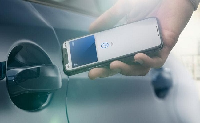 أبل تستمر في البحث عن شركة سيارات...