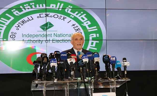 سلطة الانتخابات تؤدي اليمين القانوني قبل بدأ التحضير للتشريعيات