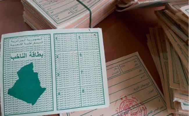 سلطة الانتخابات تؤكد أن قوائم المترشحين يجب أن تزكى بعدد لا يقل عن 25 ألف توقيع فردي