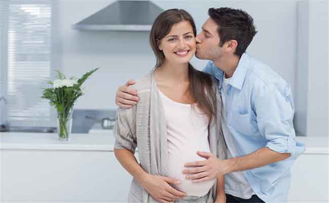 ما هي شروط العمل بشكلٍ آمن خلال الحمل؟