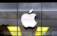 شركة Apple تعيد فتح جميع متاجرها في أميركا...