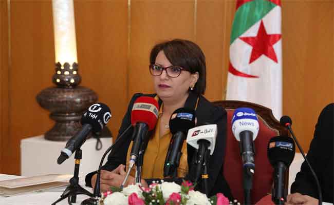 وزارة الثقافة والفنون تعلن عن تنصيب مديري الثقافة والفنون ل11 ولاية حول الوطن...