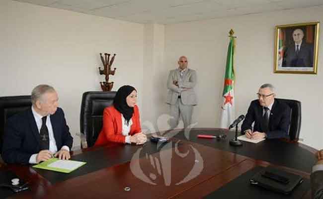 تنصيب بومريجة فضيلة مديرة عامة للمؤسسة العمومية للبث الإذاعي و التلفزي الجزائري