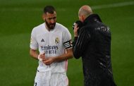 أتمنى بقاء بنزيمة مع ريال مدريد...