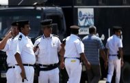 معركة عنيفة بالأسلحة بين عائلتين مصريتين تسفر عن سقوط عدد من المصابين