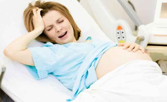ما هي الإختبارات التي تساعد على تشخيص امراض القلب خلال الحمل؟
