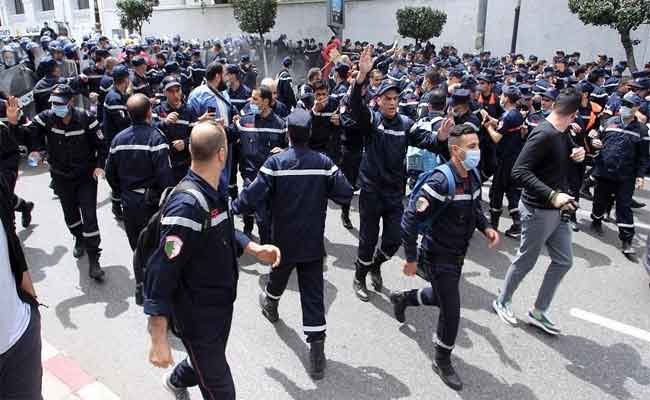 الداخلية توقف 230 من أعوان الحماية المدنية المحتجين