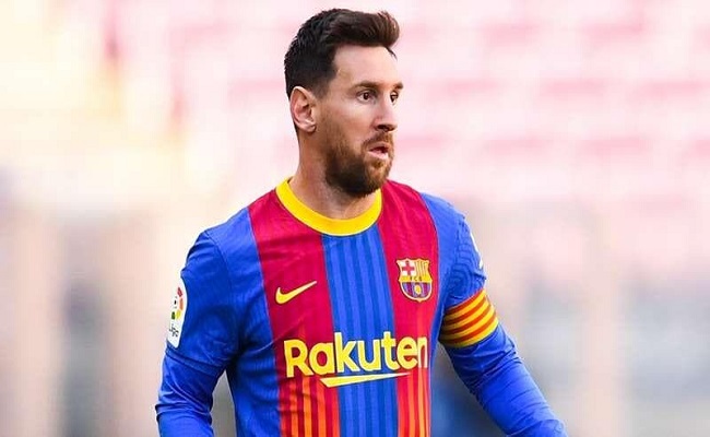 ميسي يتفق مع برشلونة على العقد الجديد...