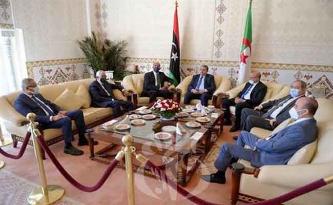 استقبال جراد لنائبي رئيس المجلس الرئاسي الليبي