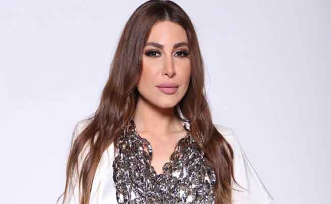 يارا تخطف مسامع وأنظارالجمهور ب