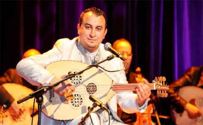 المغني عباس ريغي يلتقي الجمهور العاصمي في سهرة فنية مالوفية بأوبرا الجزائر بالعاصمة...