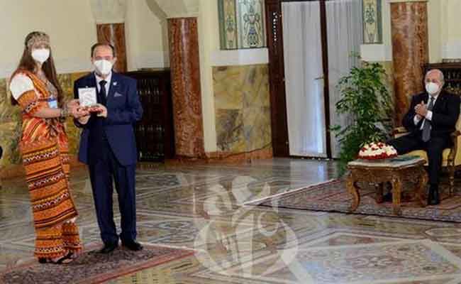 إشادة وزير التربية بلعابد بالتقدم