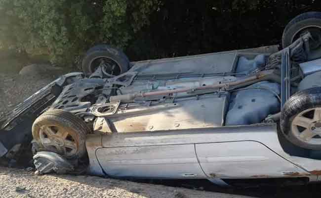انقلاب سيارة صباح العيد يخلف مقتل طفلة و إصابة 4 آخرين بقسنطينة