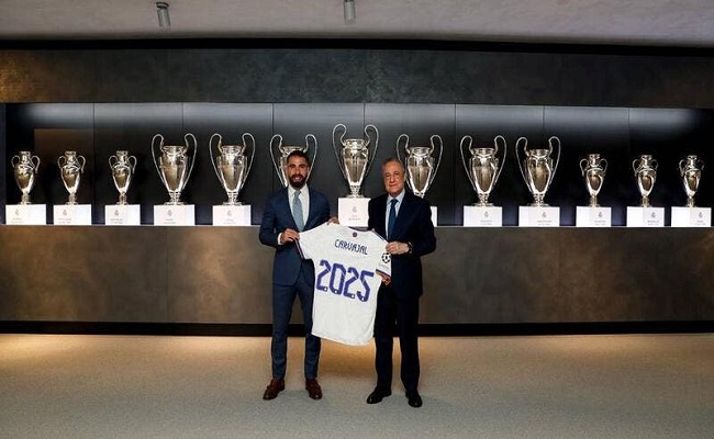 ريال مدريد يجدد عقد كارفاخال...