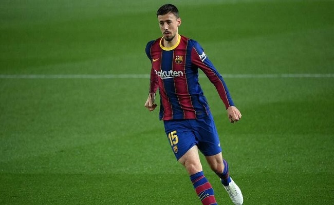 برشلونة يفاوض أبرز مدافعيه...