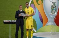 باريس سان جيرمان يعلن عن تعاقده مع نجم اليورو...