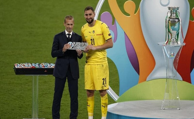 باريس سان جيرمان يعلن عن تعاقده مع نجم اليورو...