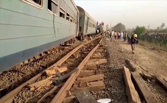 إصابات إثر حادث قطار بمصر