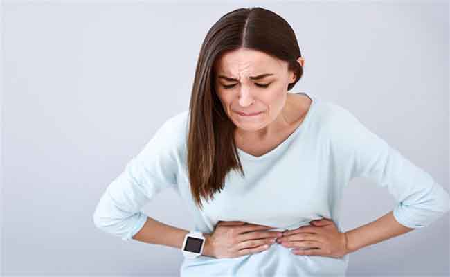 ألم الزائدة والمبيض قد يكون مشابهاً...ولكن الأعراض مختلفة!