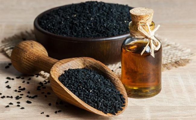 الى جانب زيادة التمثيل الغذائي...ما هي اهم فوائد حبة البركة؟
