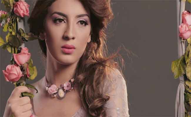 سهيلة بن لشهب تتألق في اللون الخليجي تحت عدسة المخرج عادل سرحان...