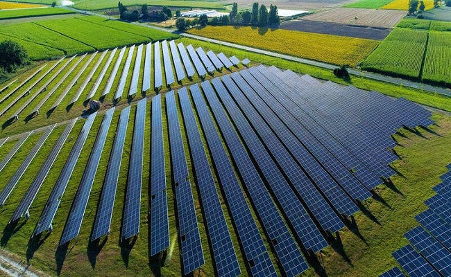 اتفاق بين العراق وPowerChina  لبناء محطات للطاقة الشمسية...