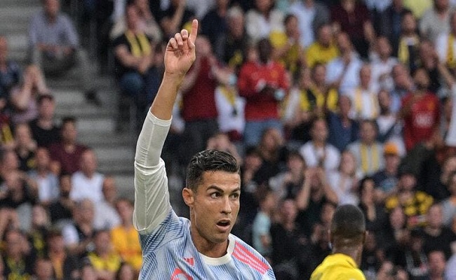 هل سيدر كريستيانو رونالدو مانشستر يونايتد؟؟؟