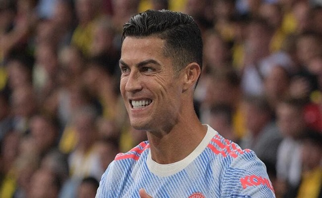 رونالدو يقود مانشستر للفوز على ويست هام...