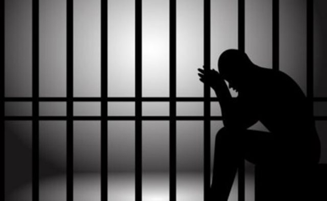 النيابة العامة تلتمس المؤبد لشاب قتل خمسيني حرقا بالحراش
