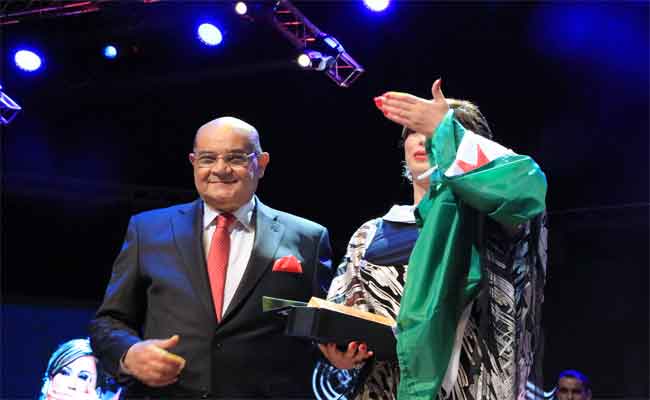 أيقونة الأغنية البدوية الجزائرية رابح درياسة يغادرعالمنا عن 87 عاما...