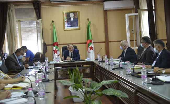 وزير التربية :