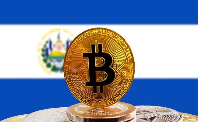 السلفادور تستغل الفرصة وتشتري 420 بيتكوين...
