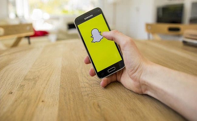 حتى سناب شات يتعرض لعطل كبير...