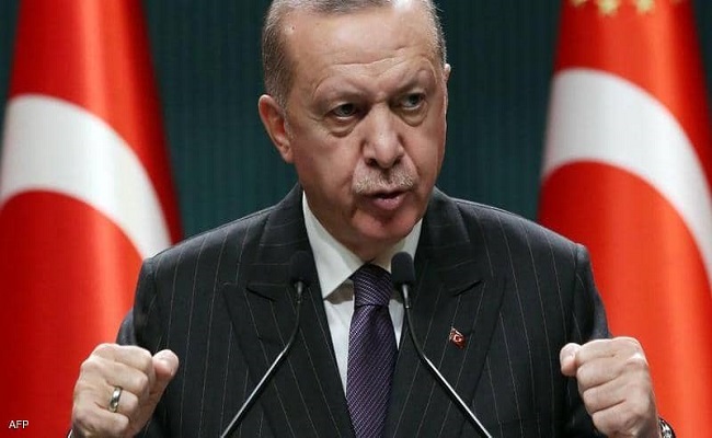 اردوغان يهدد بطرد 10 سفراء