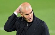 زيدان لا يفكر بتدريب مانشستر...