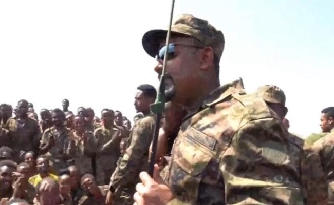 آبي أحمد يتعهد بتدمير متمردي تيغراي