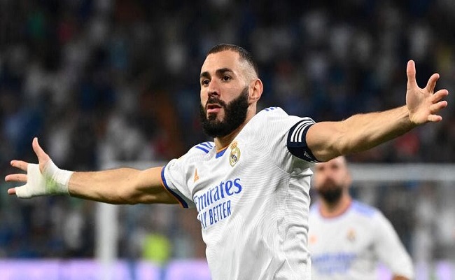مانشستر سيتي يفكر بضم بنزيمة...