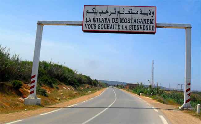 مستغانم تحتفي بشعر الشباب في مهرجانه الوطني الرابع تحت شعار
