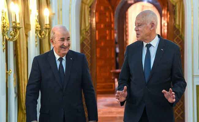 زيارة الرئيس تبون لتونس ترسم معالم تعاون بين البلدين في عدة مجالات