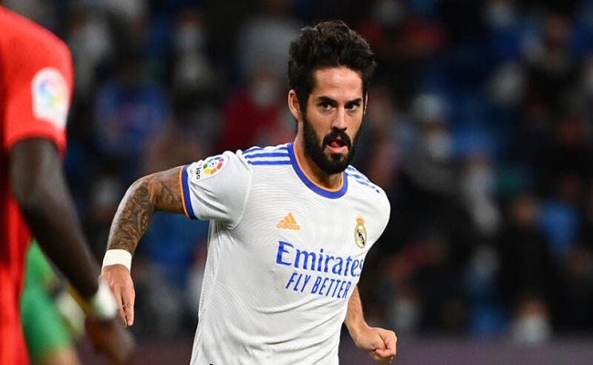 ريال مدريد يريد بيع بيل وإيسكو...