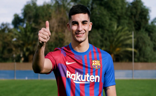 برشلونة يتعاقد مع فيران توريس...