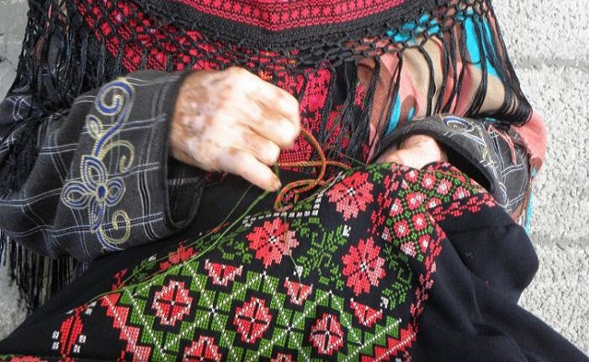 التطريز الفلسطيني على لائحة اليونسكو