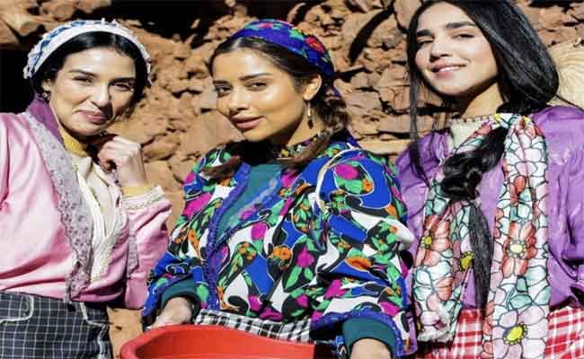 بلقيس تتألق باللهجة المغربية في