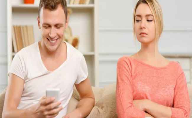 ما هي الغيرة المرضية؟ وما هي أعراضها؟
