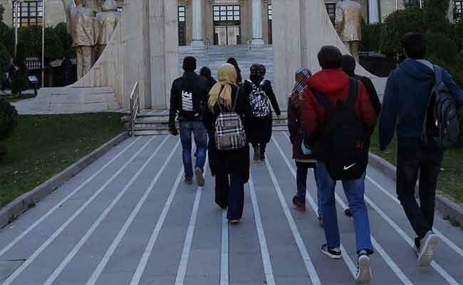 إغلاق ثانويتين بسبب كورونا بتيزي وزو