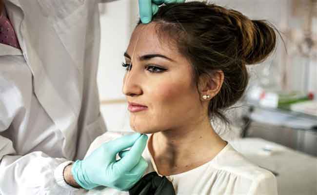 هل تفكّر بتجميل الحنك؟ حقائق يجب أن تعرفها عن هذه العملية التجميلية...