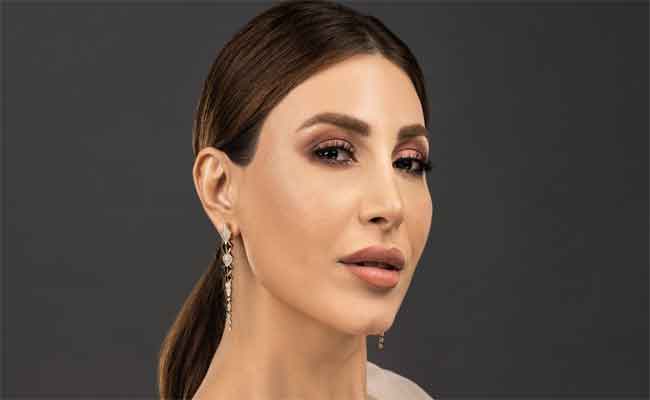 يارا تطير بعد أيام الى المكسيك من أجل مهرجان موسيقي...