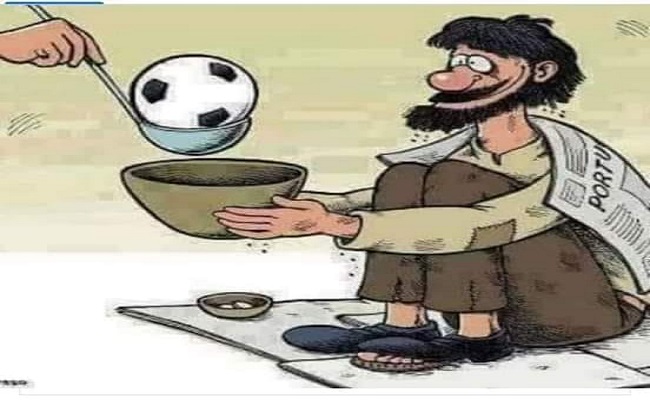 لا يهم أن يغتصبنا ويقتلنا الجنرال شنقريحة ولا يهم أن إبنه باع أطفال الجزائر للفرنسيين المهم أن يواصل المنتخب سلسلة اللاهزيمة