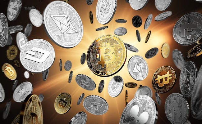 البيتكوين يهبط إلى 34 ألف دولار...